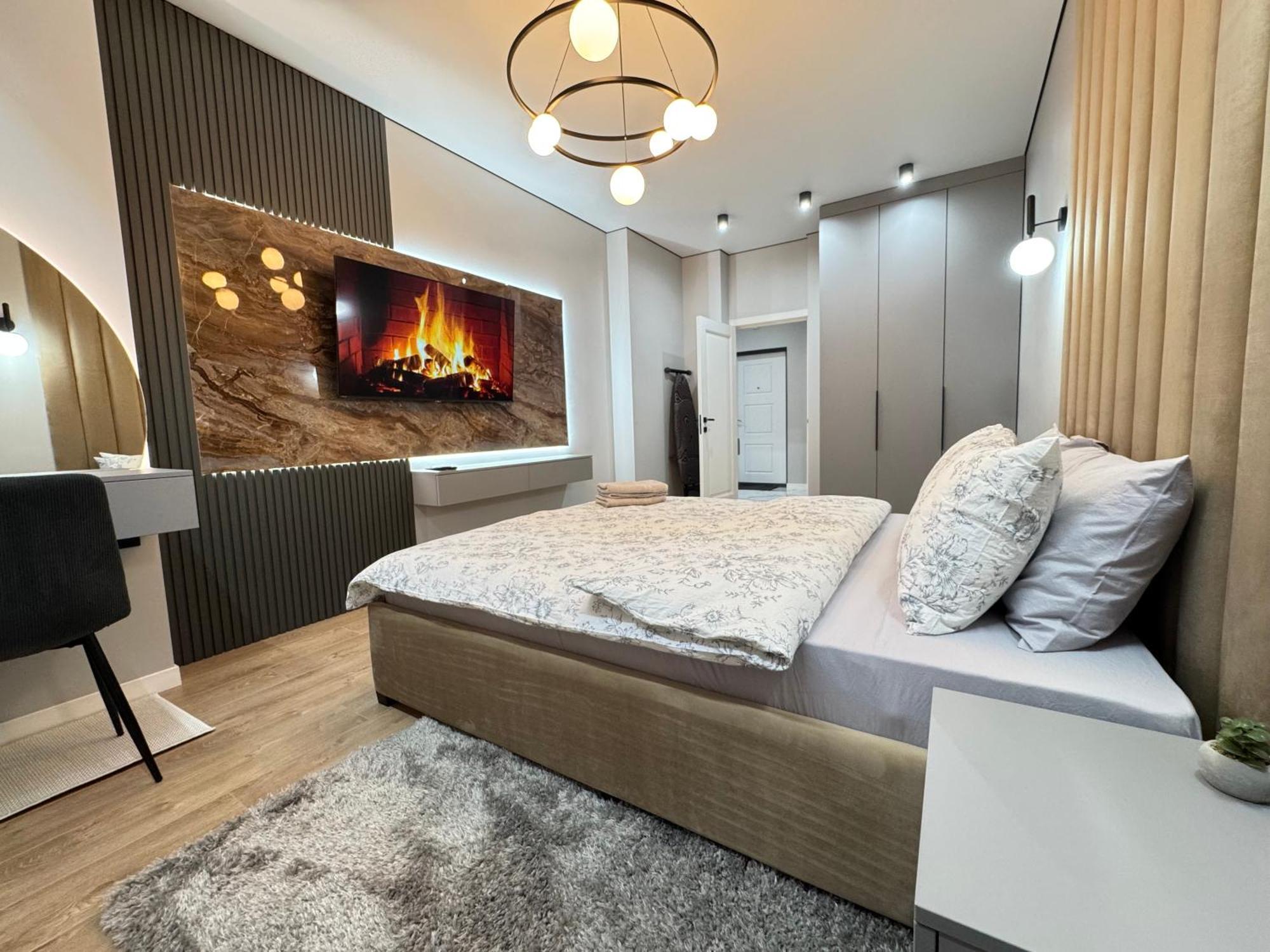 Two Bedroom Apartment In The Center, With Parking, Address Avram Iancu 32 Кишинев Екстериор снимка